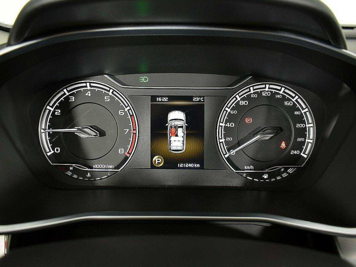 Купить Geely Coolray с пробегом. Фото: #11