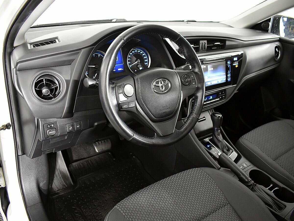 Купить Toyota Corolla с пробегом. Фото: #6