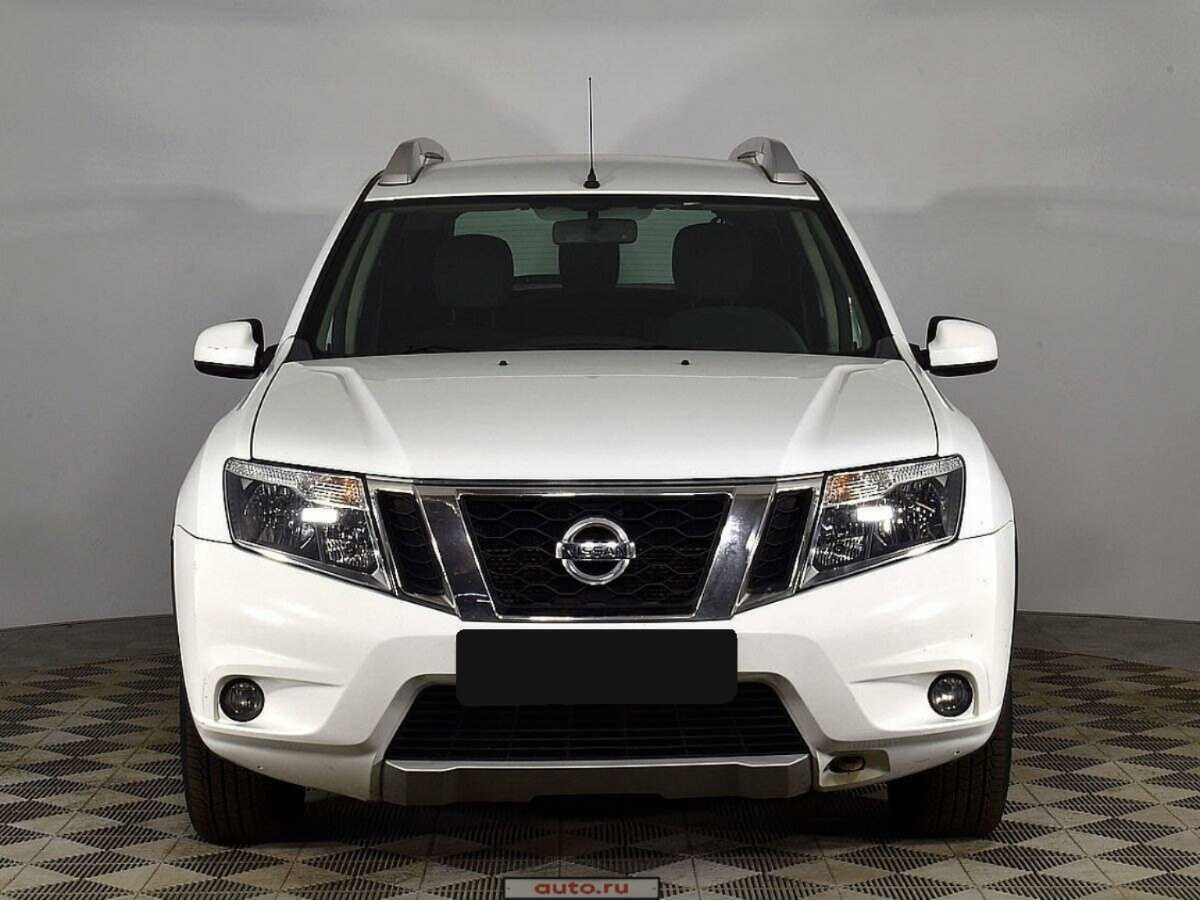 Купить Nissan Terrano с пробегом. Фото: #2