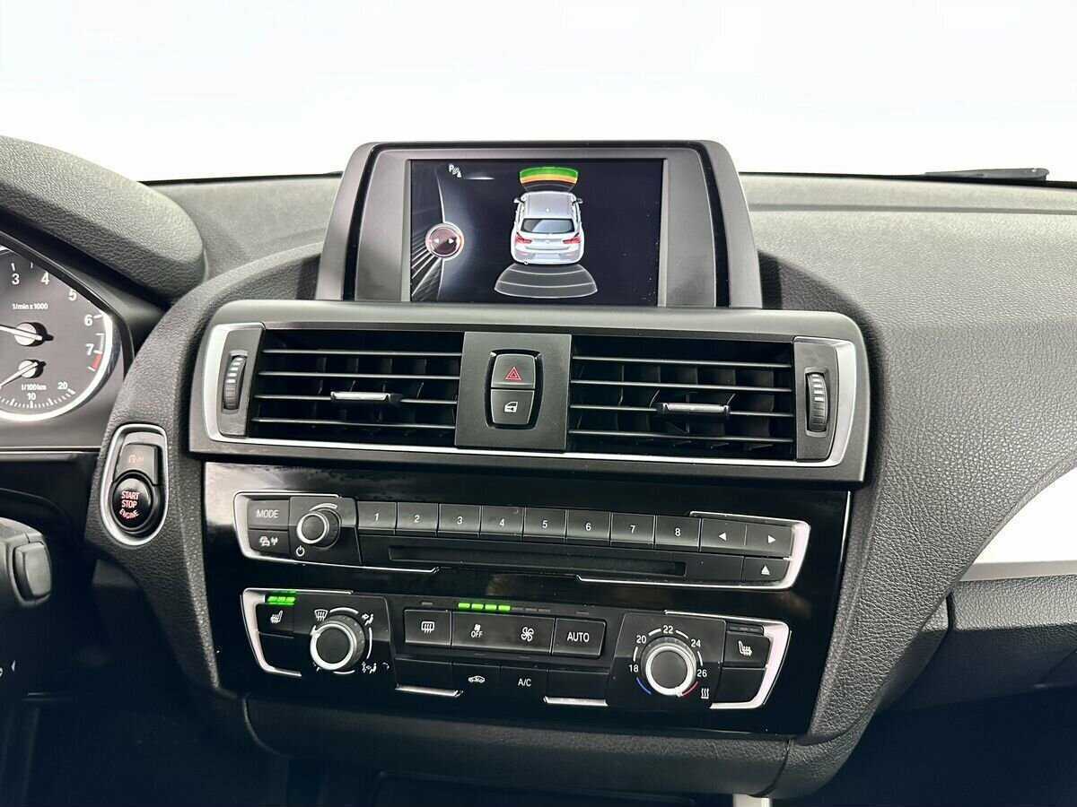 Купить BMW 1 серии с пробегом. Фото: #11