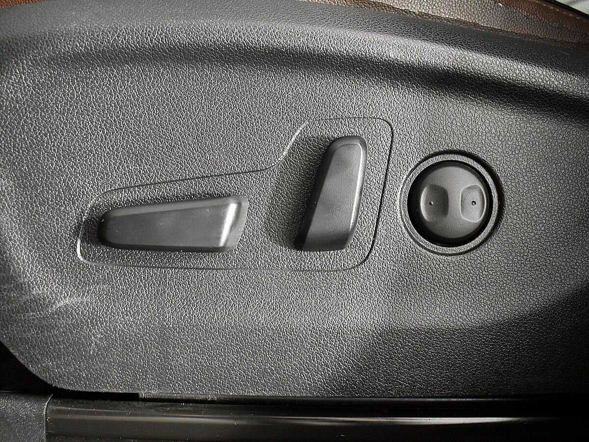 Купить Kia Sorento с пробегом. Фото: #16