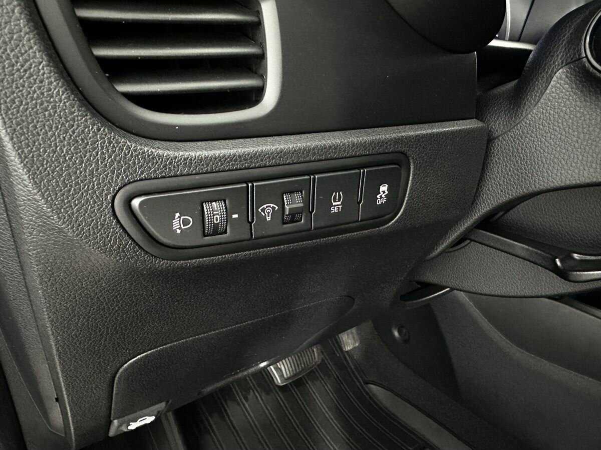 Купить Kia Rio с пробегом. Фото: #12