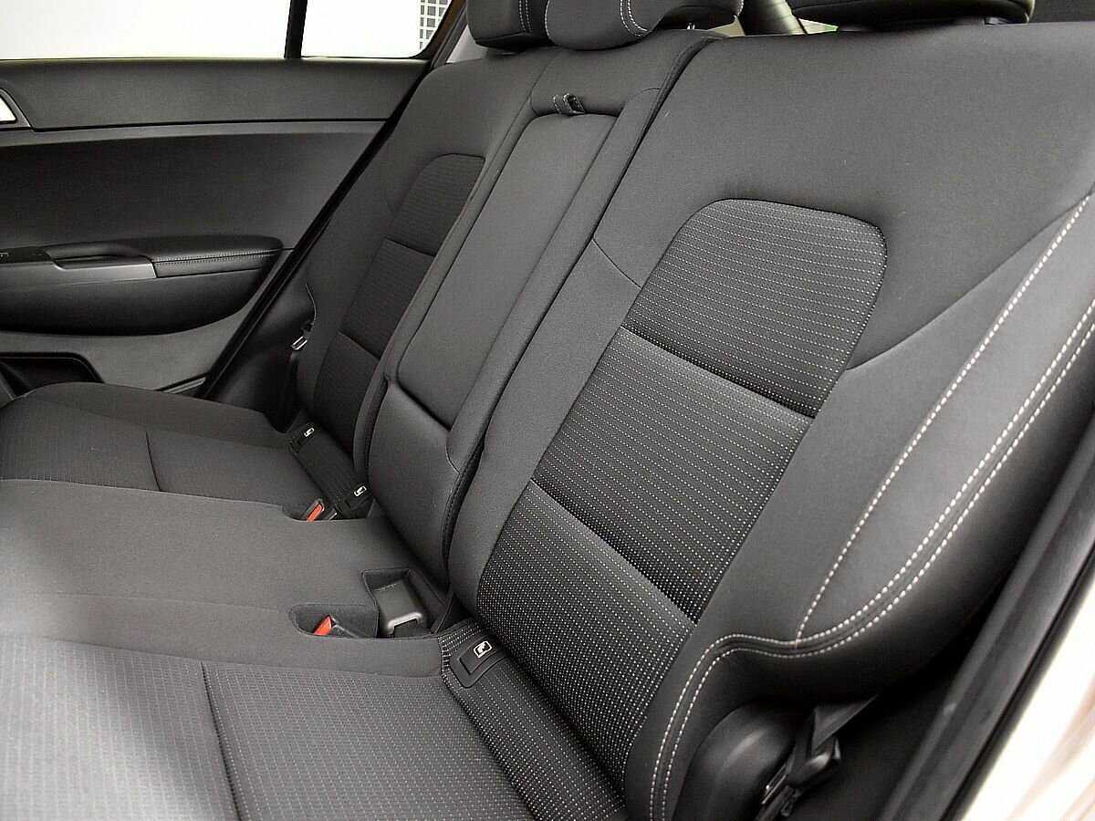 Купить Kia Sportage с пробегом. Фото: #8