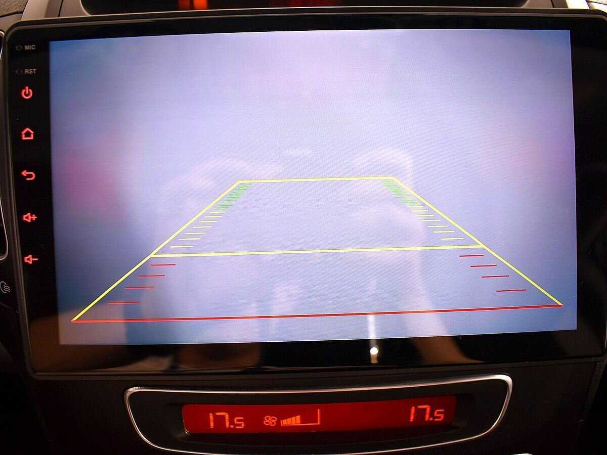 Купить Kia Sorento с пробегом. Фото: #12