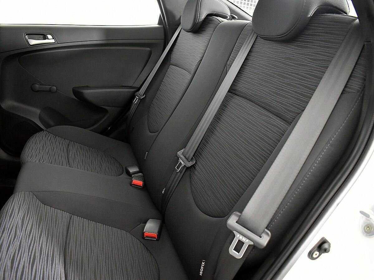 Купить Hyundai Solaris с пробегом. Фото: #8