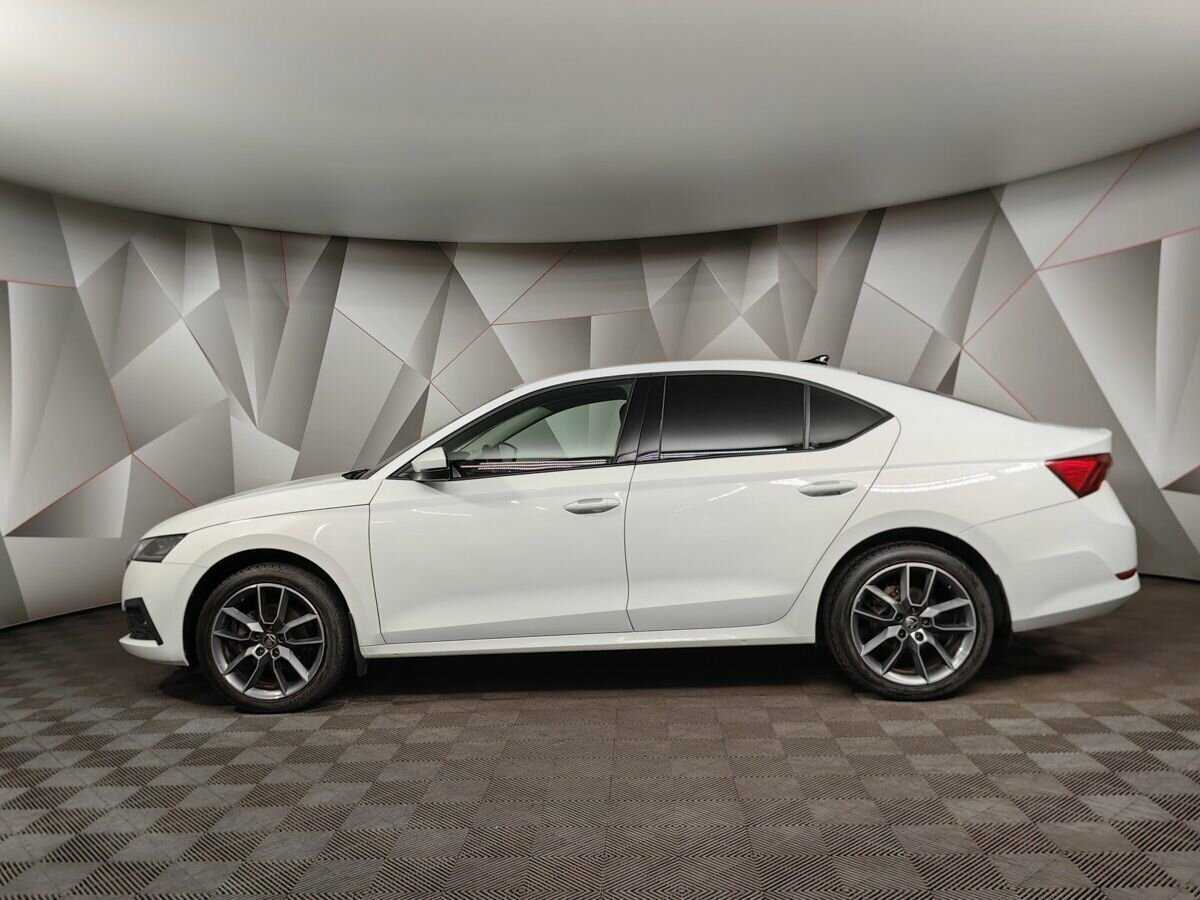 Купить Skoda Octavia с пробегом. Фото: #4