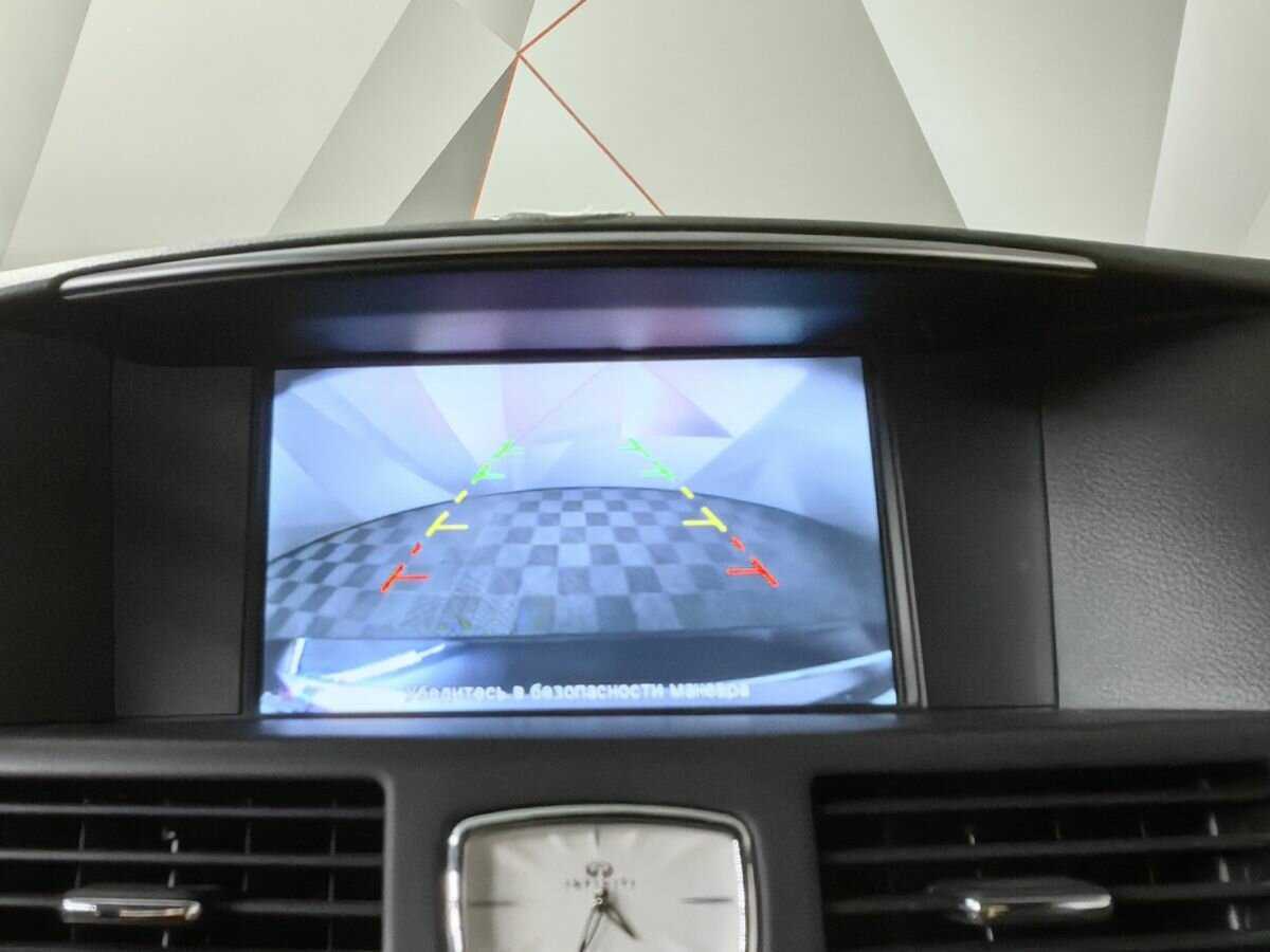 Купить Infiniti Q70 с пробегом. Фото: #15