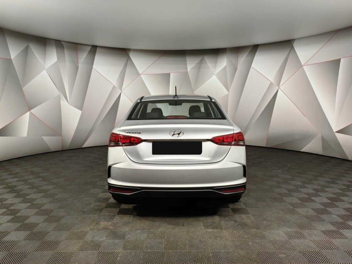 Купить Hyundai Solaris с пробегом. Фото: #7