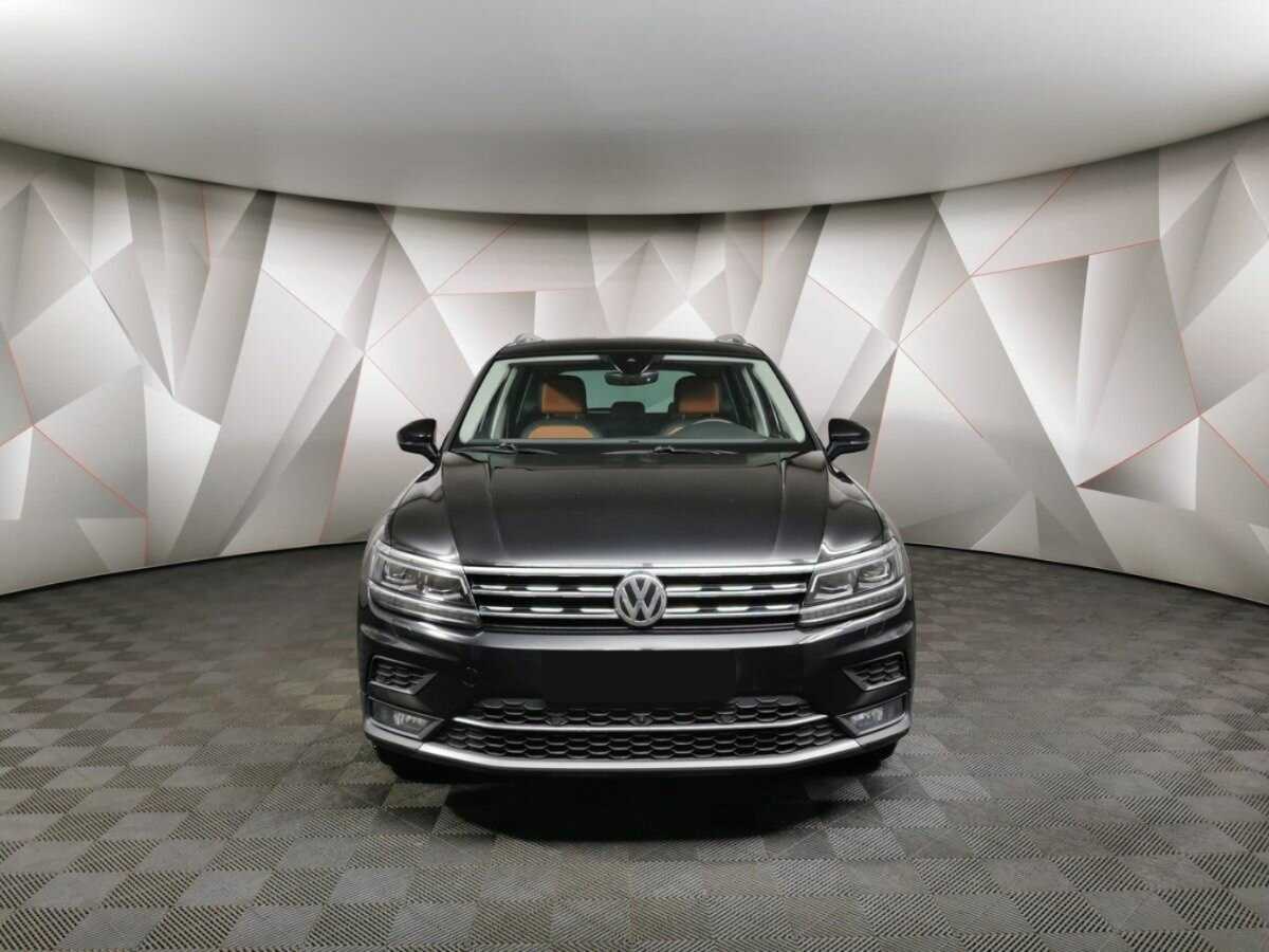 Купить Volkswagen Tiguan с пробегом. Фото: #6