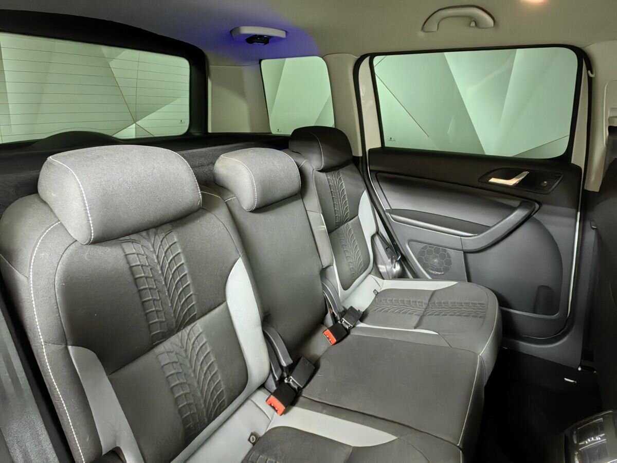 Купить Skoda Yeti с пробегом. Фото: #12