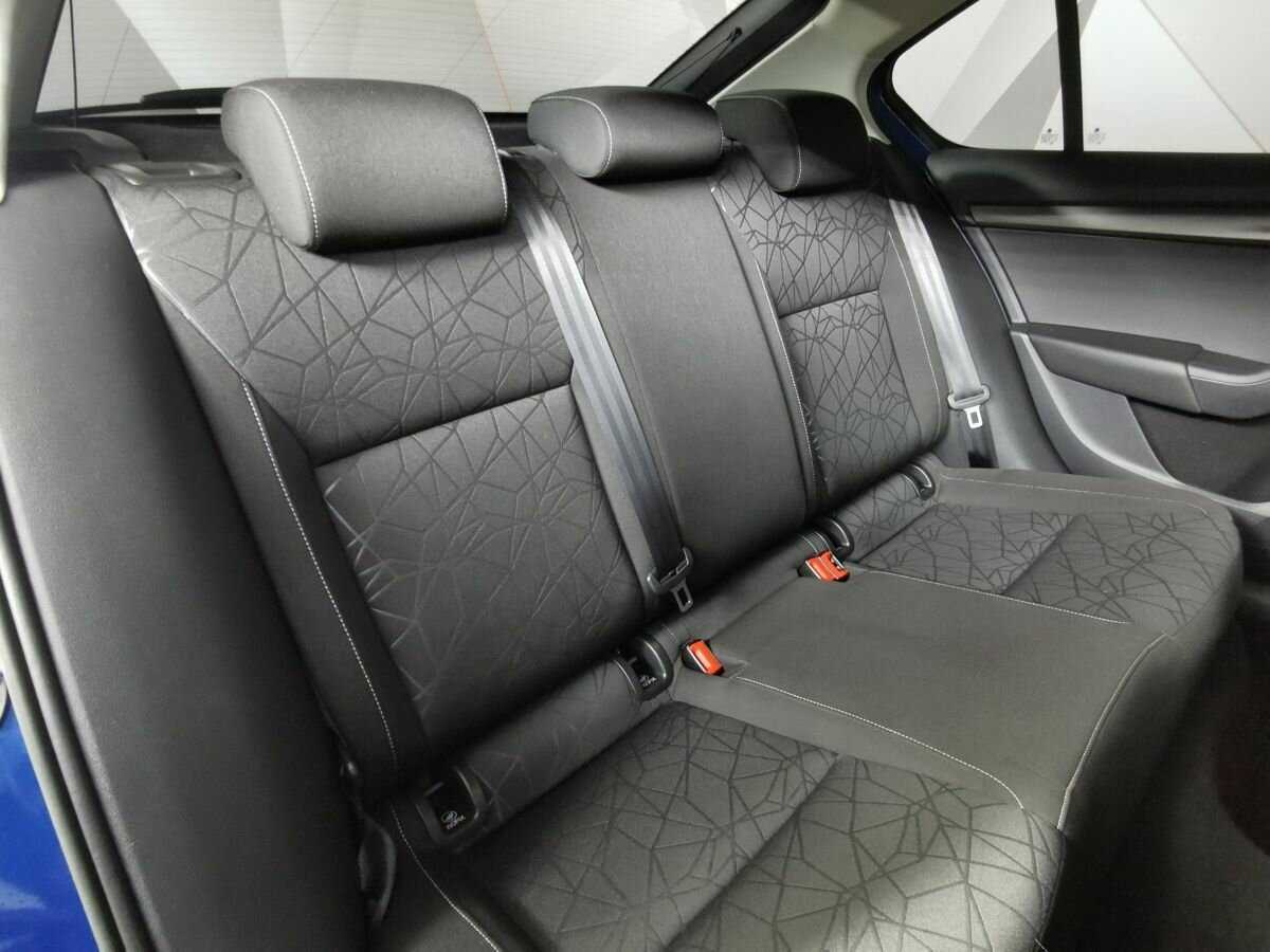 Купить Skoda Octavia с пробегом. Фото: #12