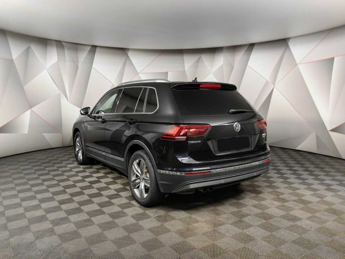 Купить Volkswagen Tiguan с пробегом. Фото: #3