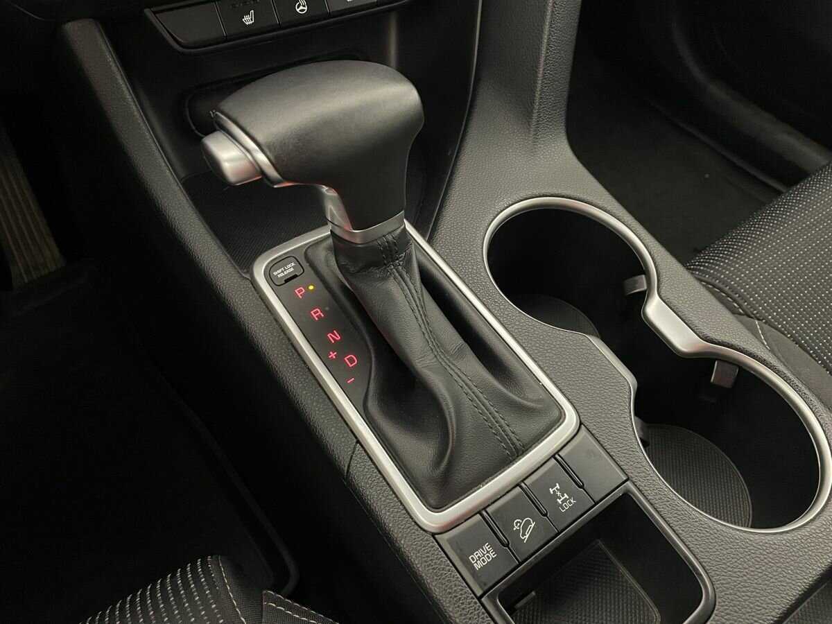 Купить Kia Sportage с пробегом. Фото: #12