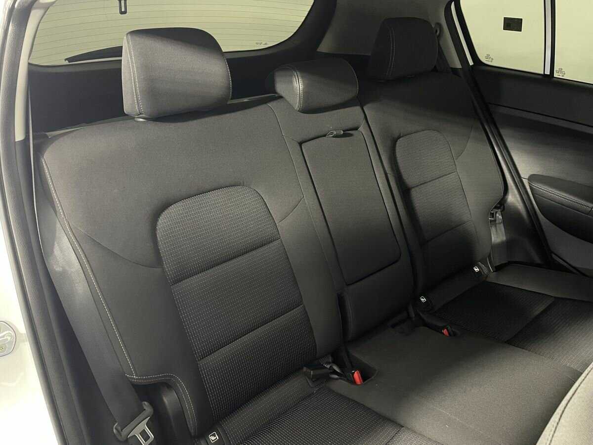 Купить Kia Sportage с пробегом. Фото: #14