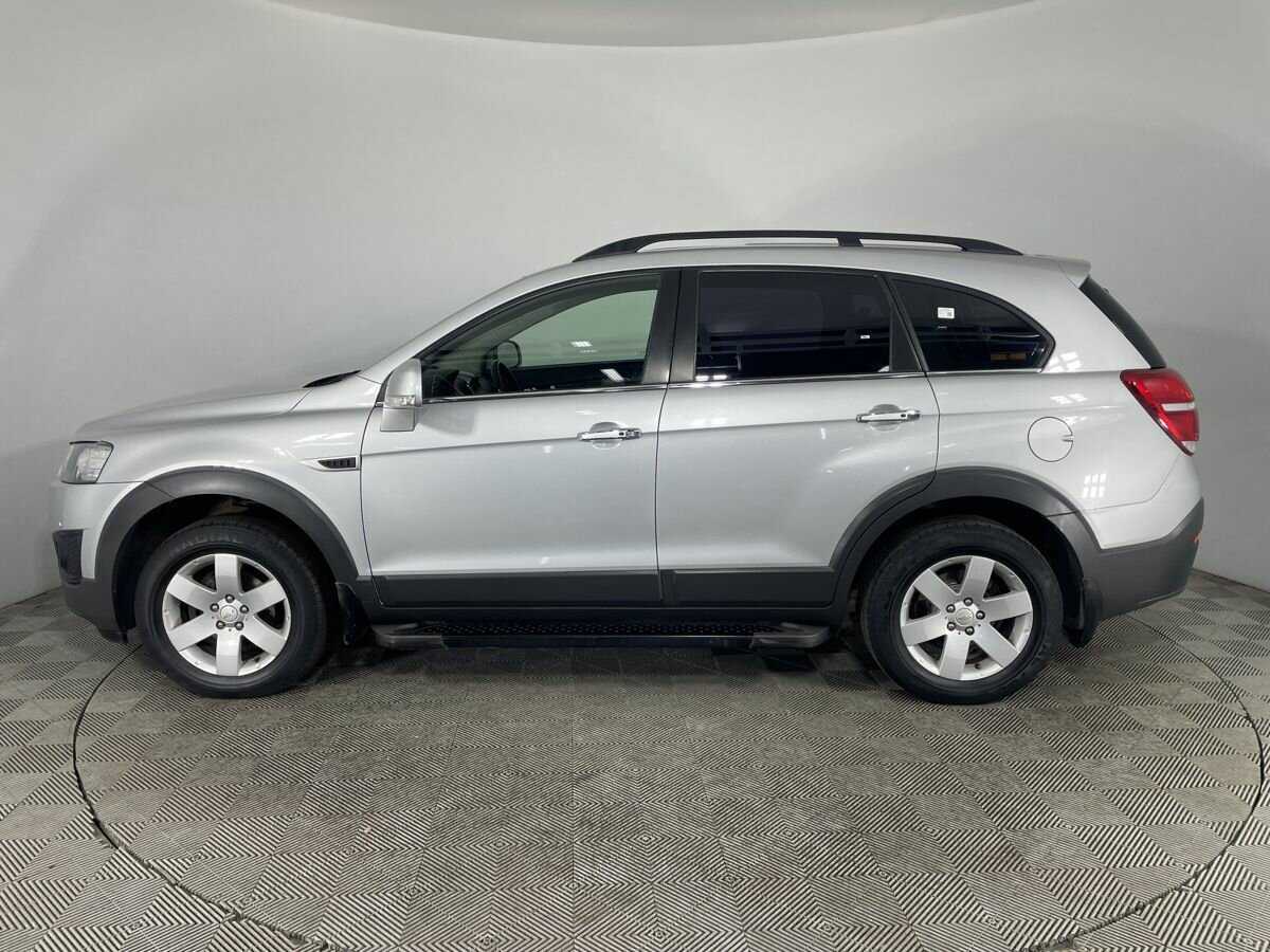Купить Chevrolet Captiva с пробегом. Фото: #4