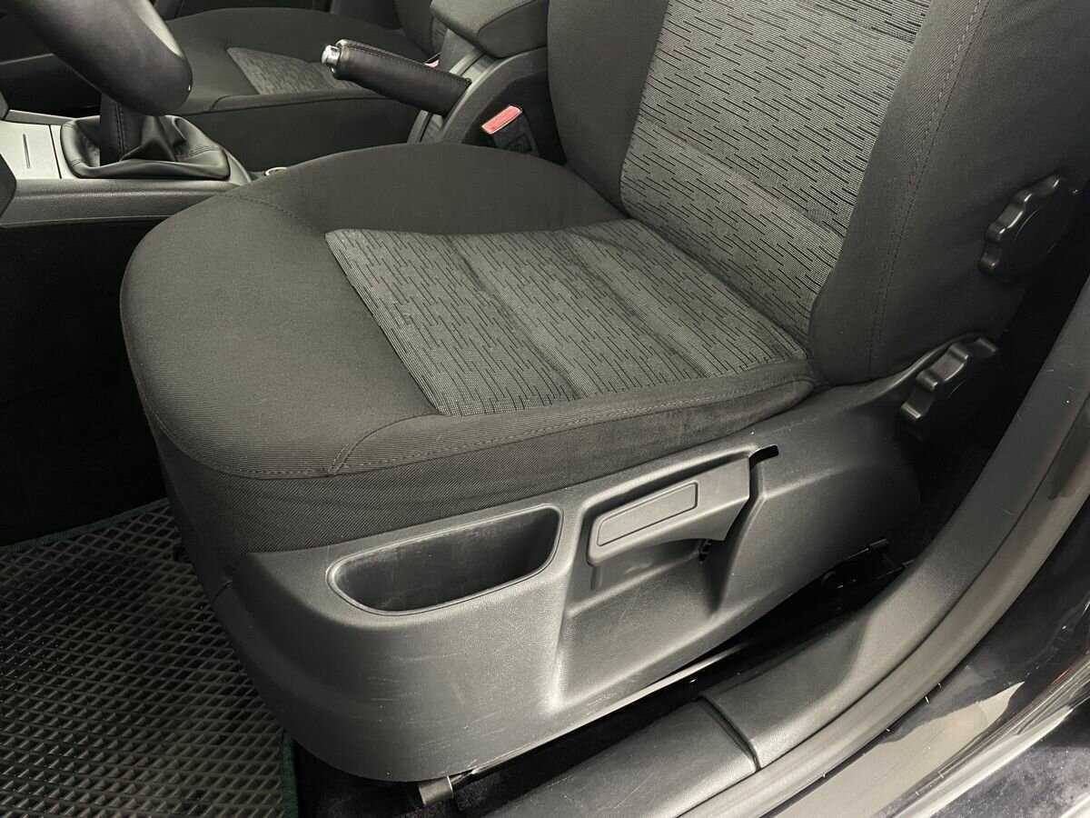 Купить Skoda Octavia с пробегом. Фото: #9