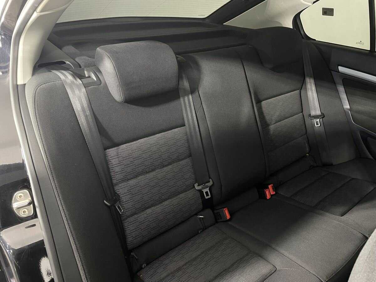 Купить Skoda Octavia с пробегом. Фото: #14