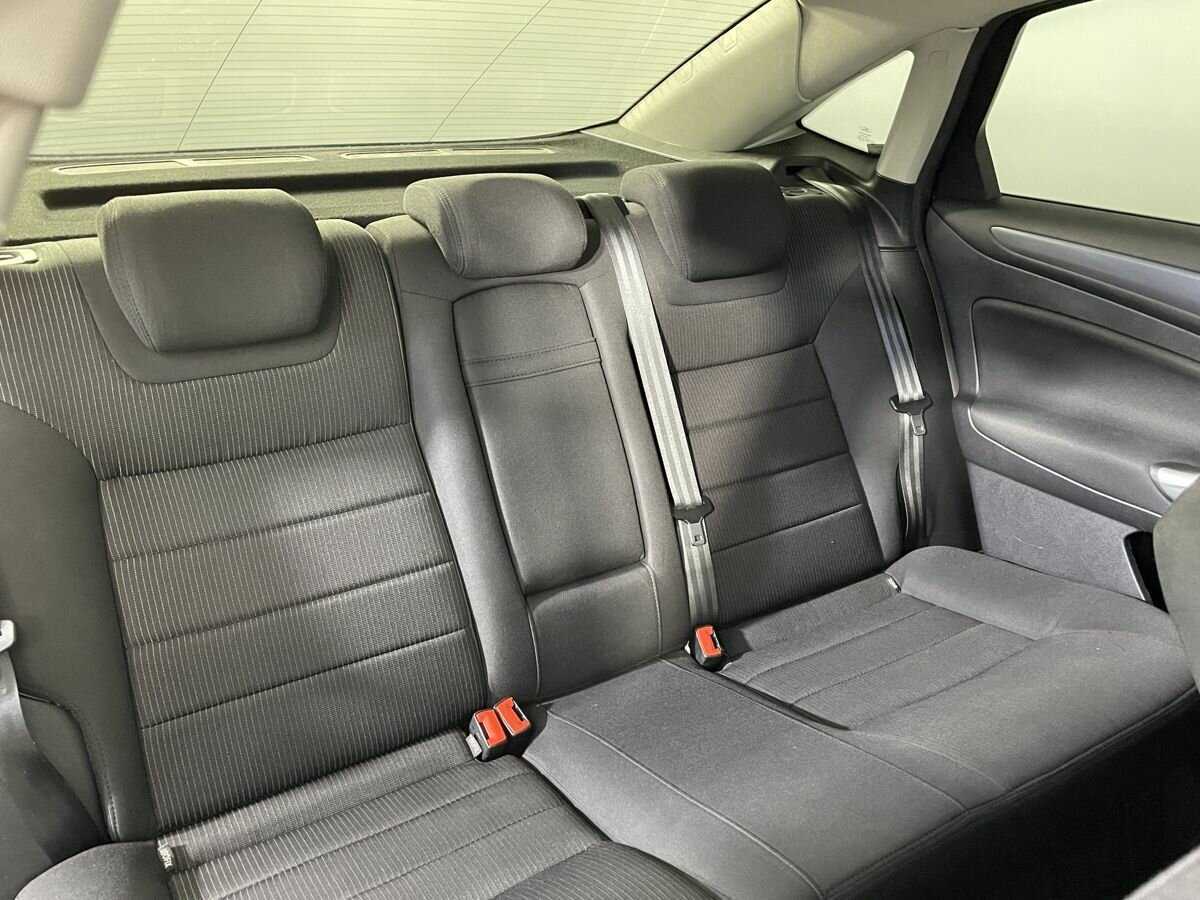 Купить Ford Mondeo с пробегом. Фото: #14