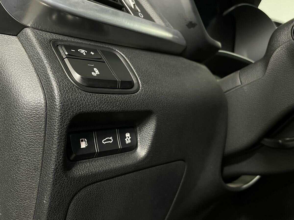 Купить Kia Optima с пробегом. Фото: #8