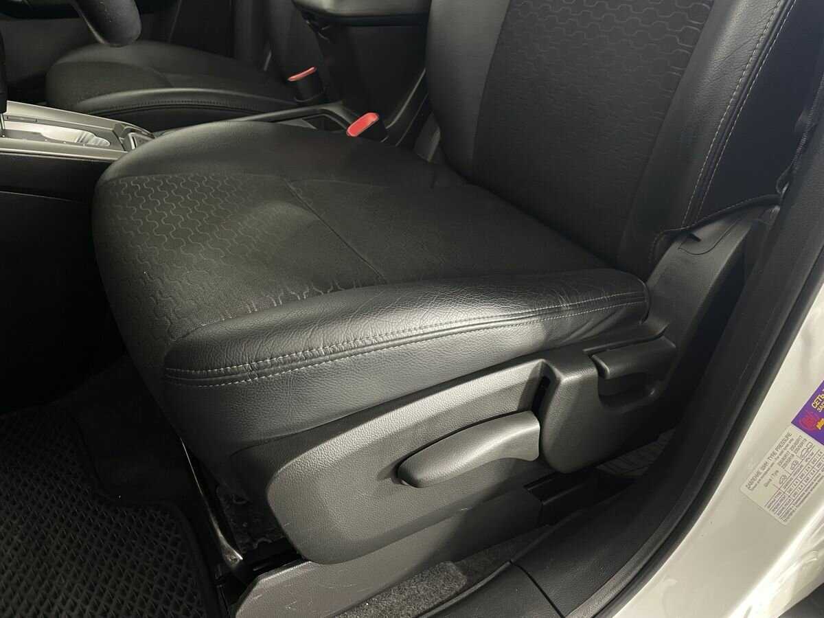 Купить Chevrolet Captiva с пробегом. Фото: #9