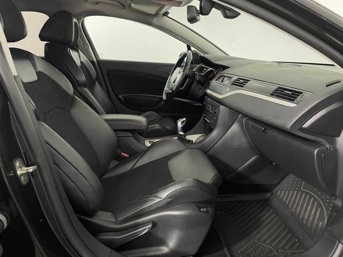 Купить Citroen C5 с пробегом. Фото: #13