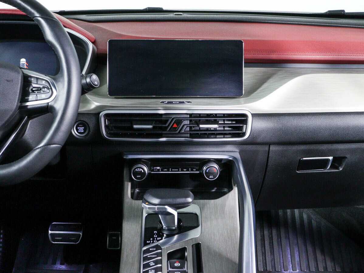 Купить Geely Coolray с пробегом. Фото: #10