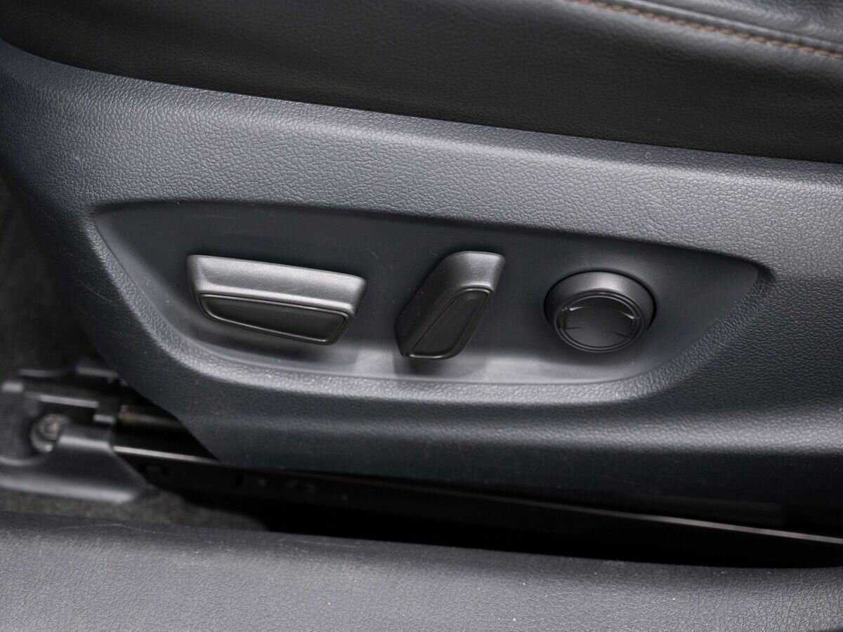 Купить Toyota Camry с пробегом. Фото: #20