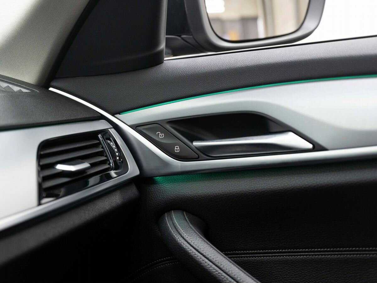 Купить BMW 5 серии с пробегом. Фото: #25