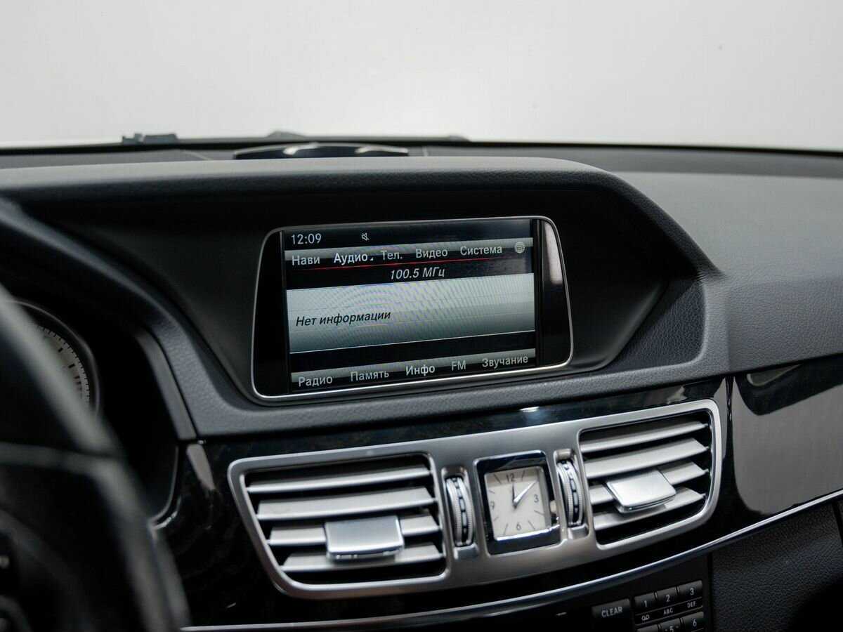 Купить Mercedes-Benz E-Класс с пробегом. Фото: #19