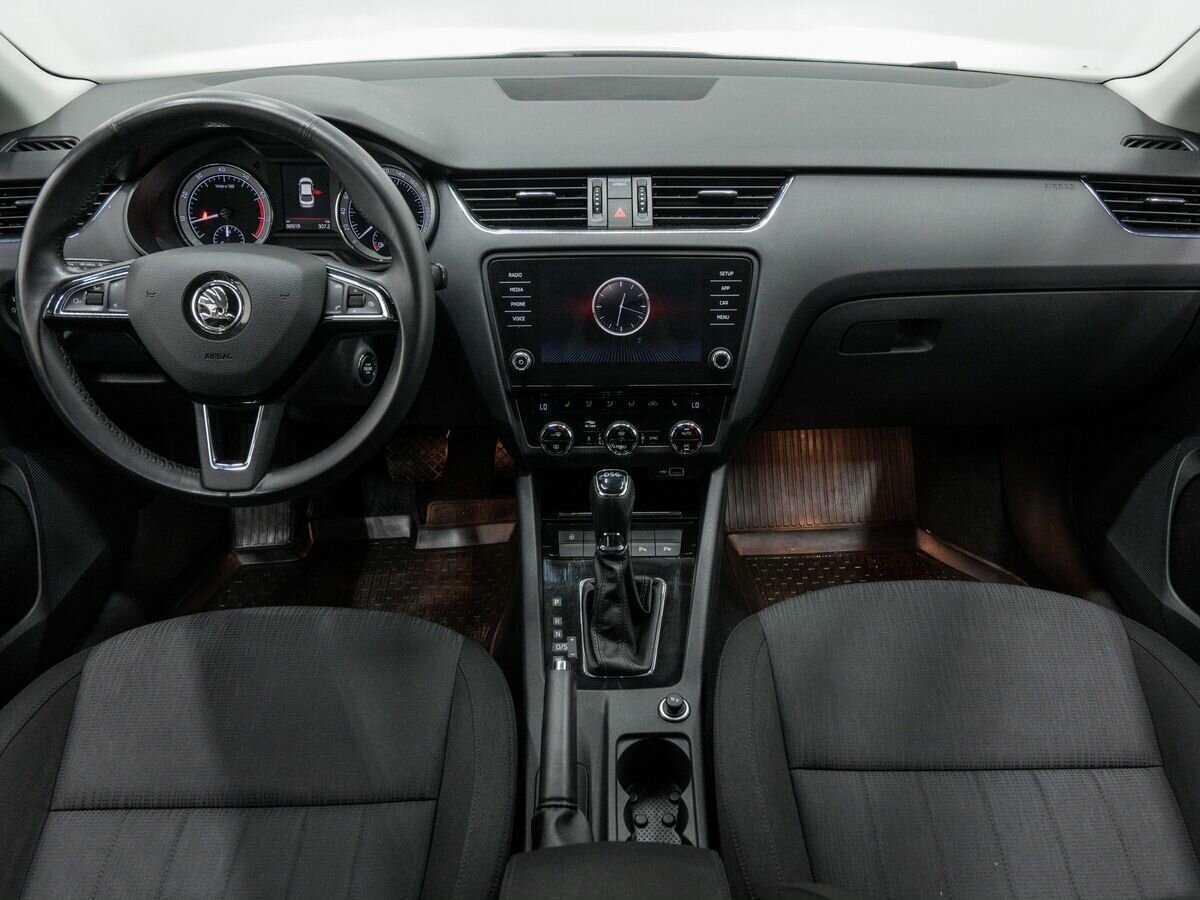 Купить Skoda Octavia с пробегом. Фото: #8