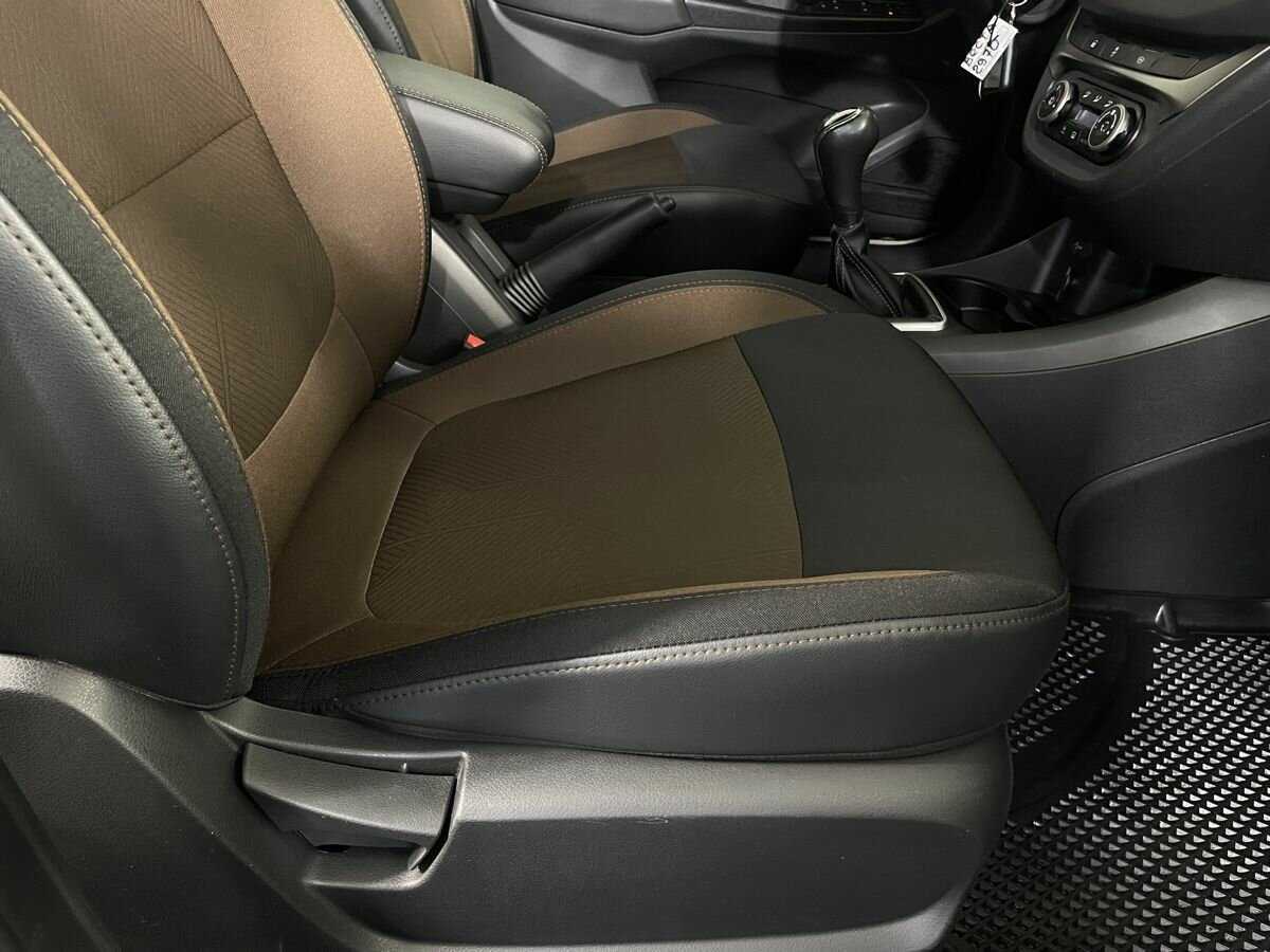 Купить Lada (ВАЗ) Vesta с пробегом. Фото: #13