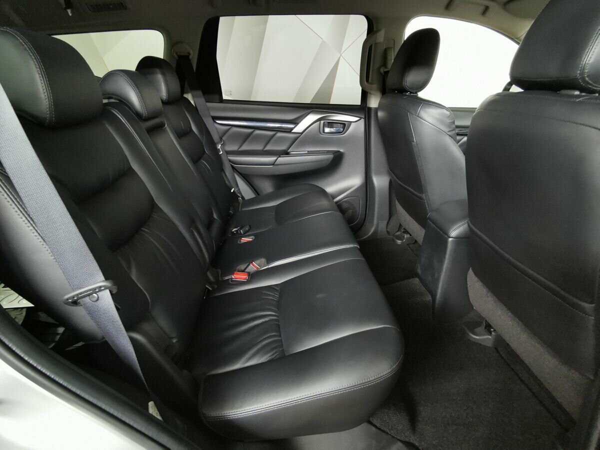 Купить Mitsubishi Pajero Sport с пробегом. Фото: #11