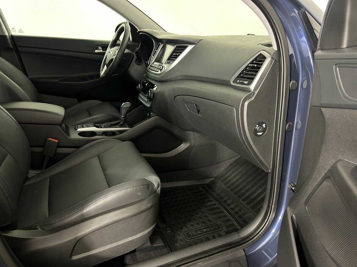 Купить Hyundai Tucson с пробегом. Фото: #13