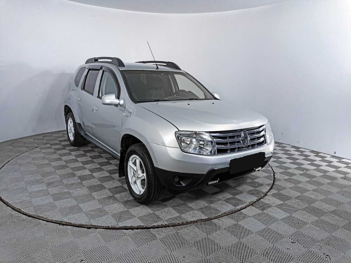 Купить Renault Duster с пробегом. Фото: #2