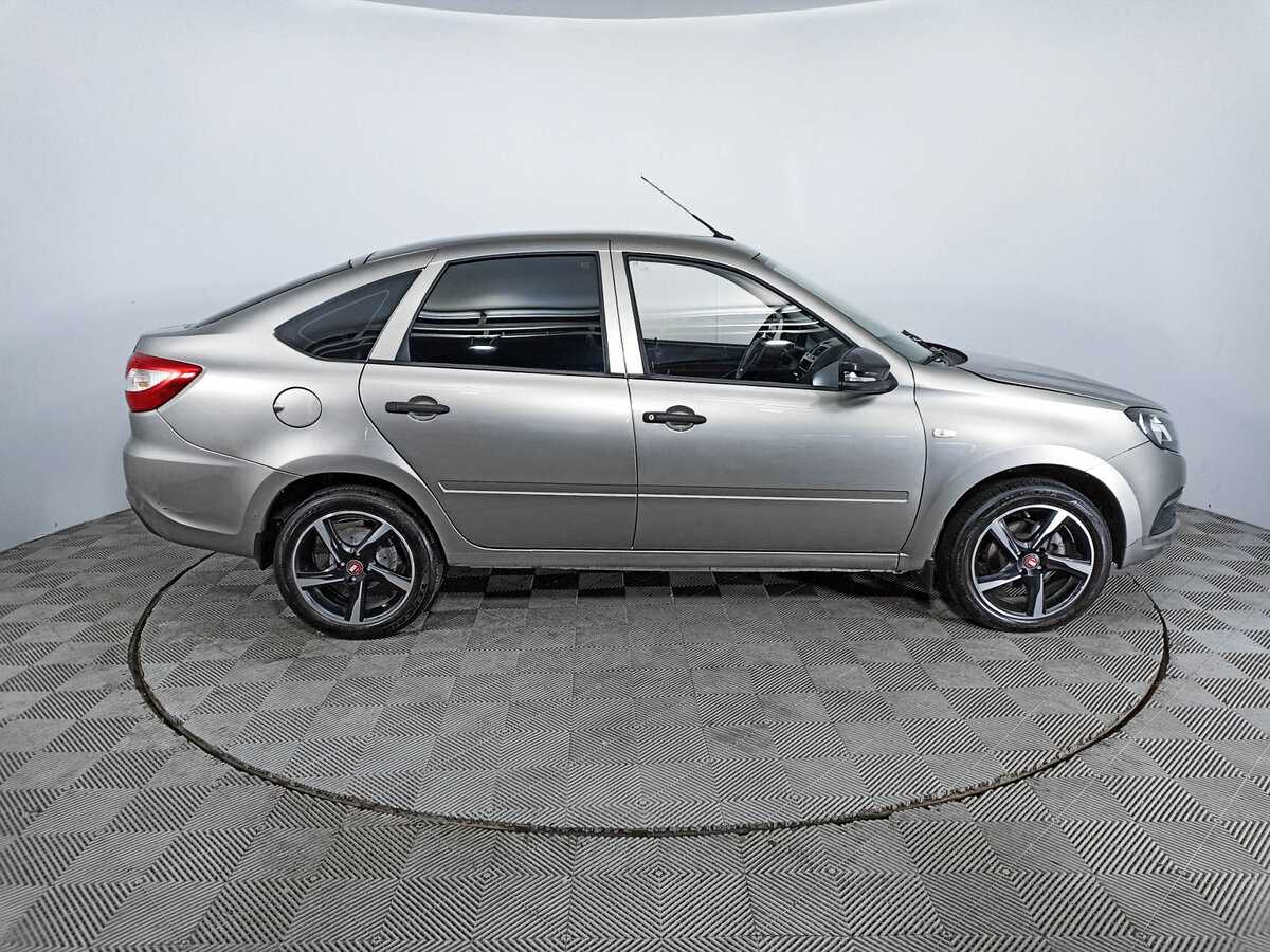 Купить Lada (ВАЗ) Granta с пробегом. Фото: #3