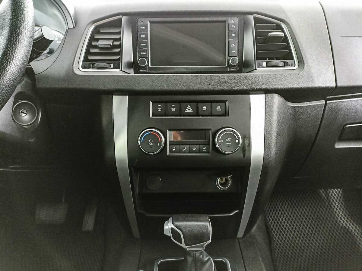 Купить УАЗ Patriot с пробегом. Фото: #12