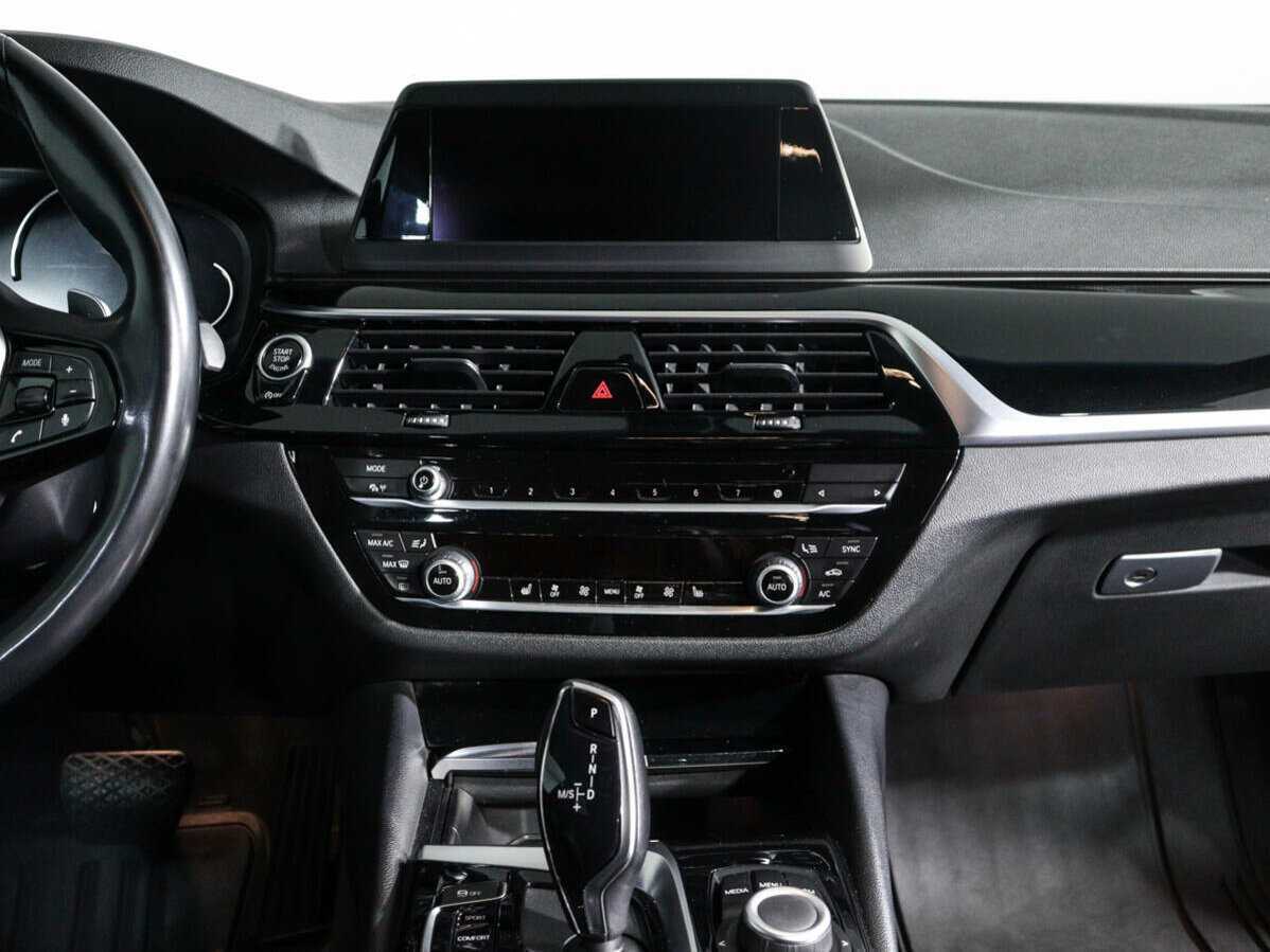 Купить BMW 5 серии с пробегом. Фото: #10