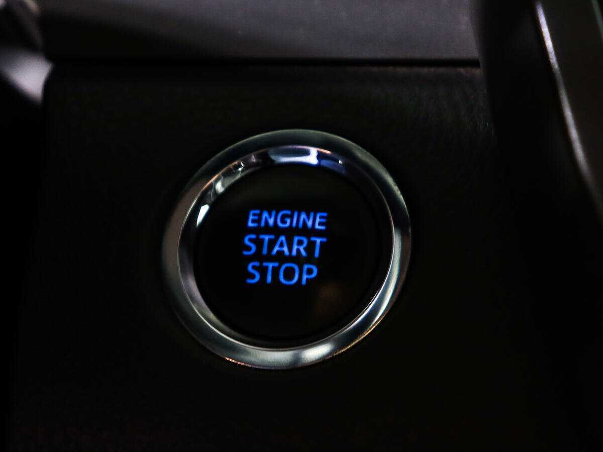 Купить Toyota Camry с пробегом. Фото: #15