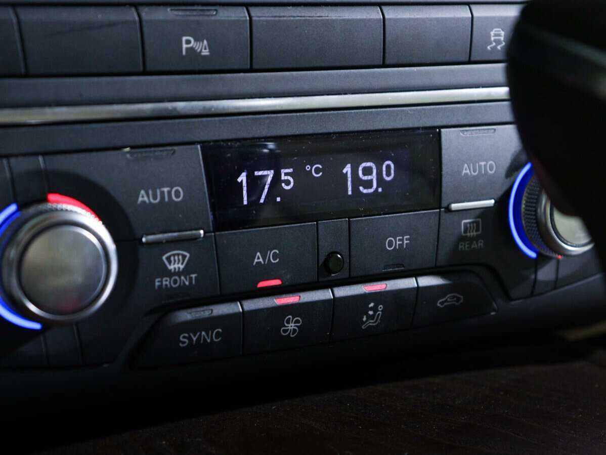 Купить Audi A6 с пробегом. Фото: #19