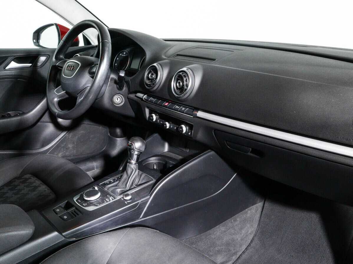 Купить Audi A3 с пробегом. Фото: #8