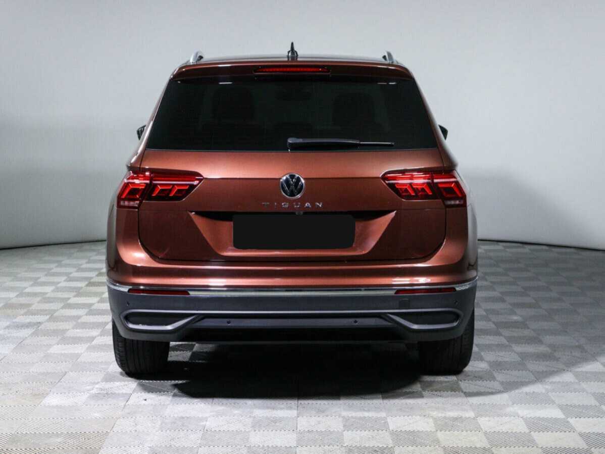 Купить Volkswagen Tiguan с пробегом. Фото: #4