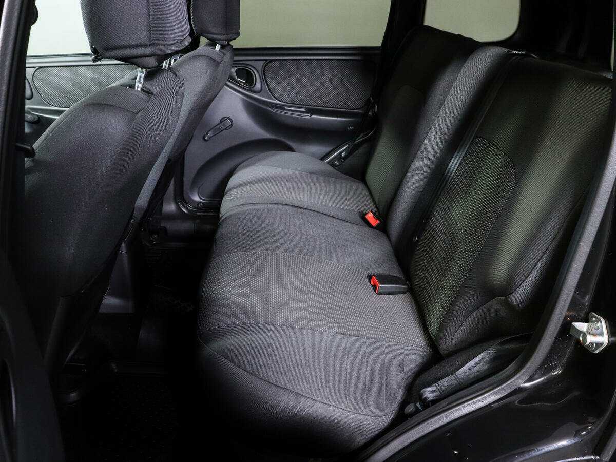 Купить Lada (ВАЗ) Niva с пробегом. Фото: #7