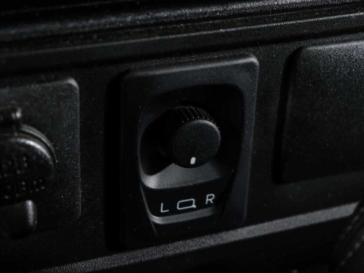 Купить Lada (ВАЗ) Niva с пробегом. Фото: #16