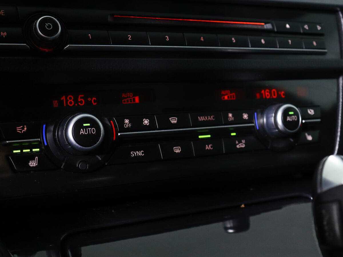 Купить BMW 5 серии с пробегом. Фото: #14