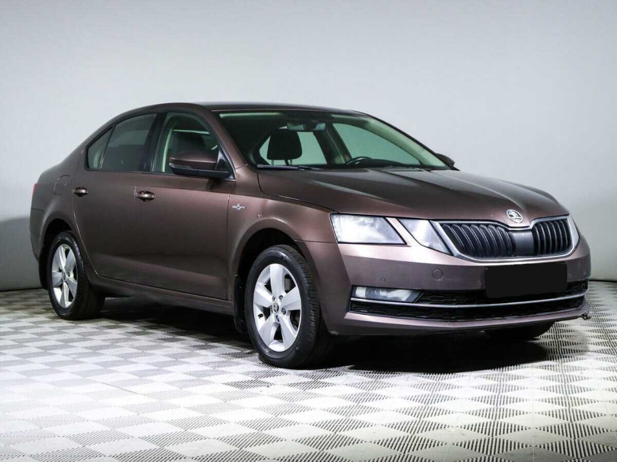 Купить Skoda Octavia с пробегом. Фото: #2