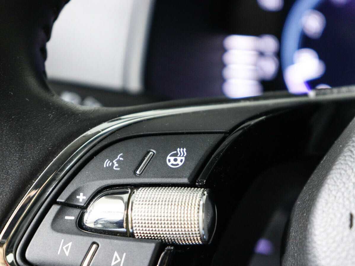 Купить Skoda Karoq с пробегом. Фото: #20