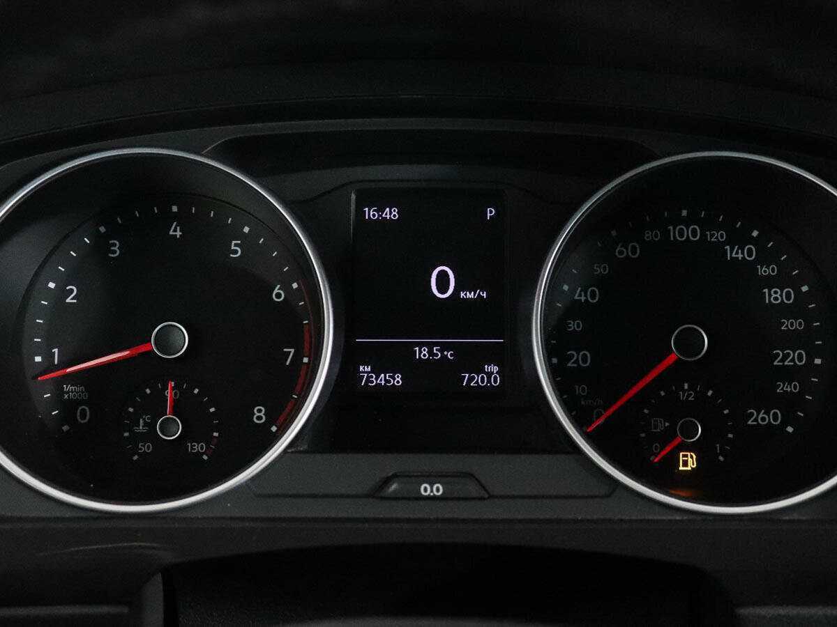 Купить Volkswagen Tiguan с пробегом. Фото: #8