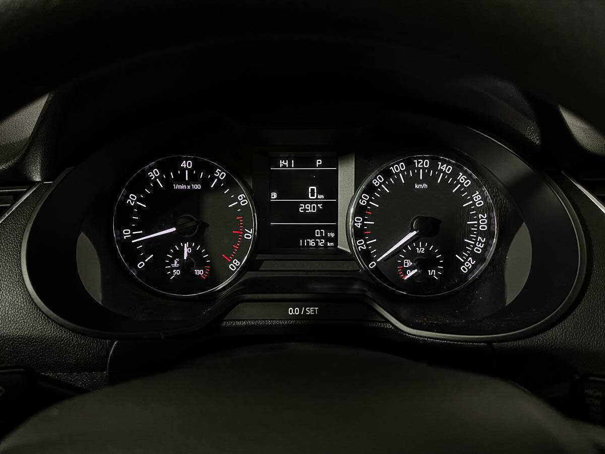 Купить Skoda Octavia с пробегом. Фото: #10