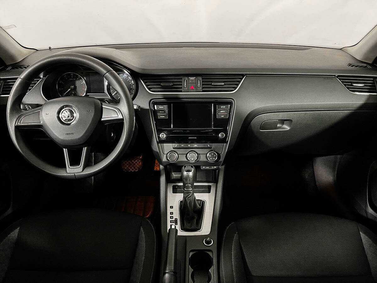 Купить Skoda Octavia с пробегом. Фото: #11