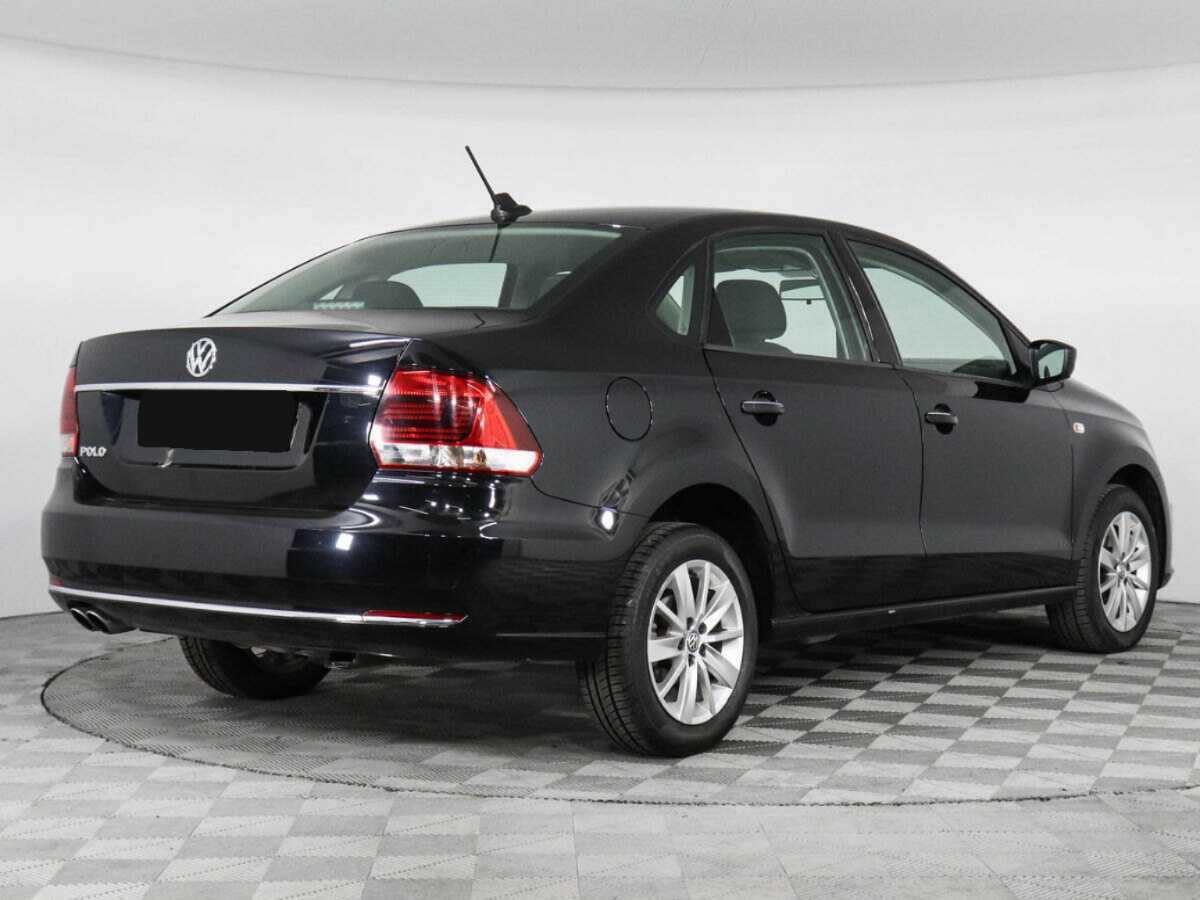 Купить Volkswagen Polo с пробегом. Фото: #2